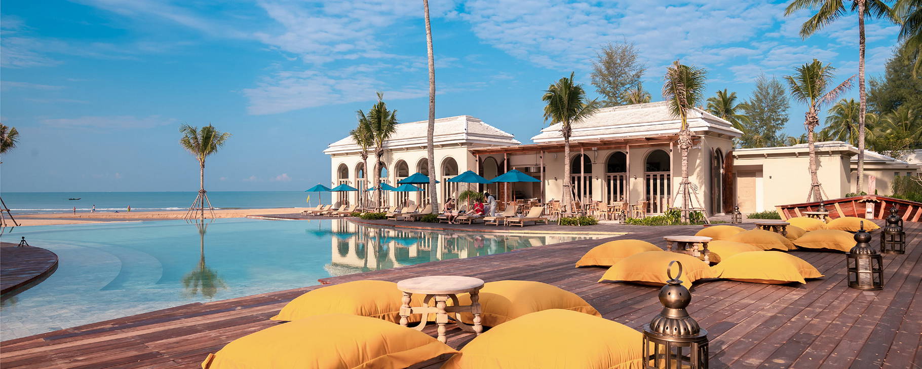Poolanlage - Devasom Khao Lak Beach Resort & Villas