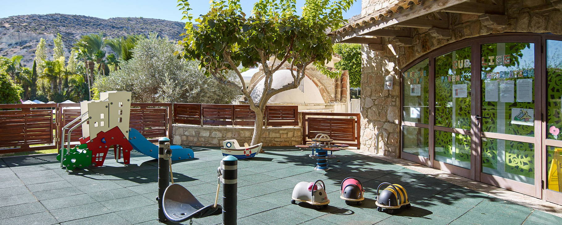 Kids Club - Columbia Beach Resort