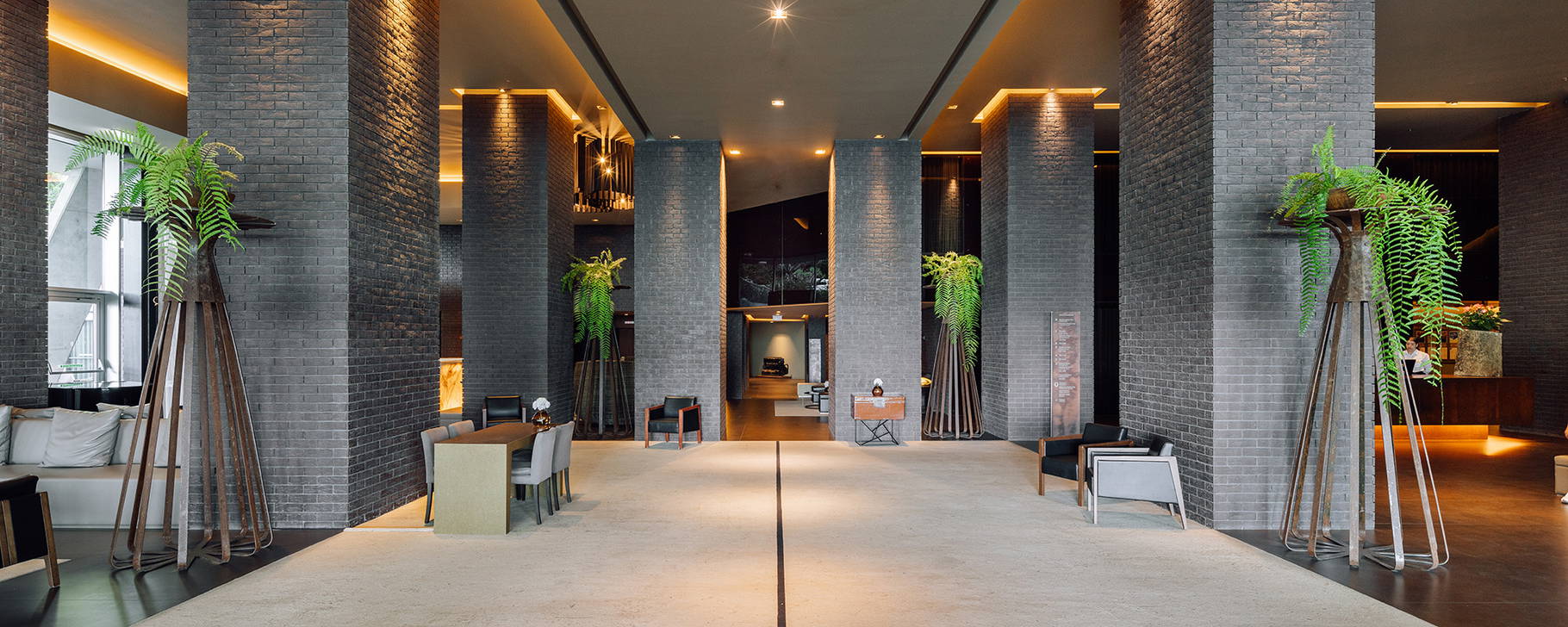 Lobby - Saccharum