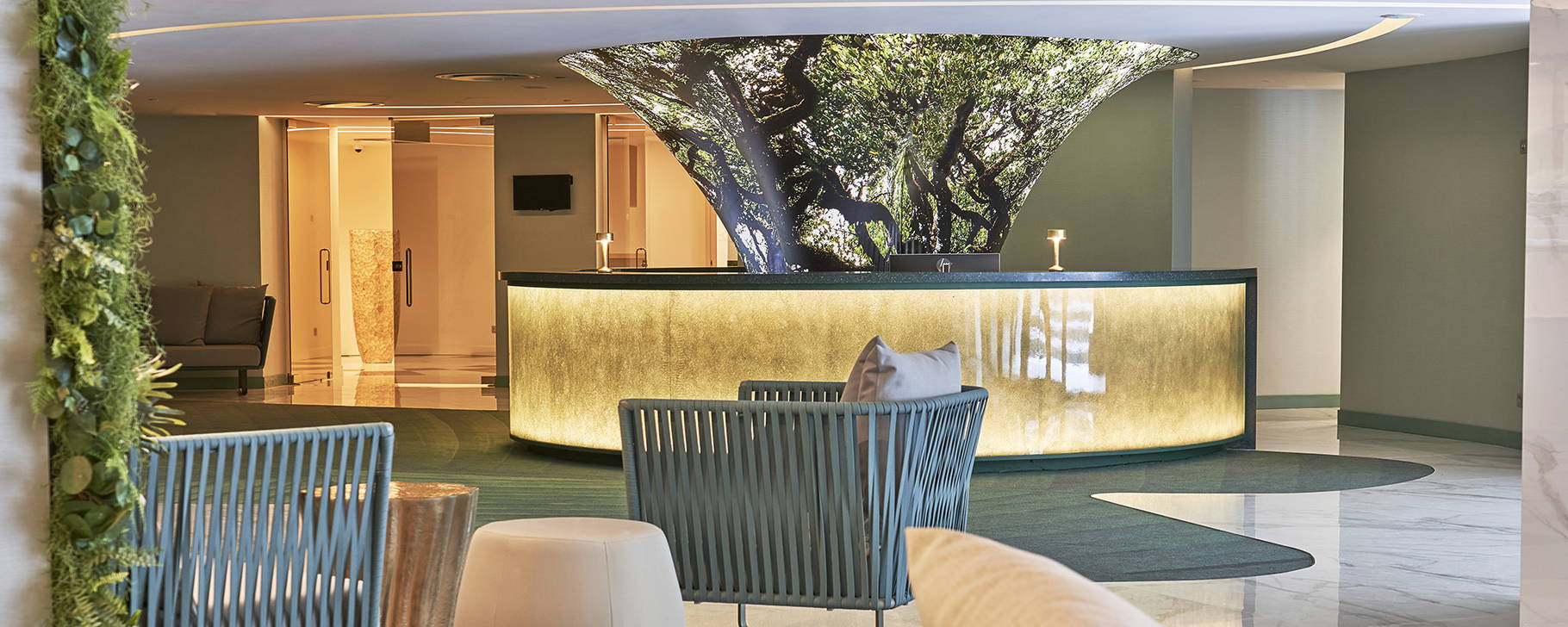 Spa-Eingang - Savoy Palace