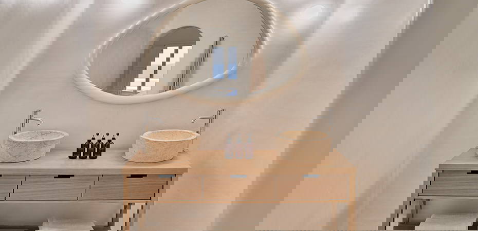 Wet Allure Suite - Mystique, A Luxury Collection Hotel