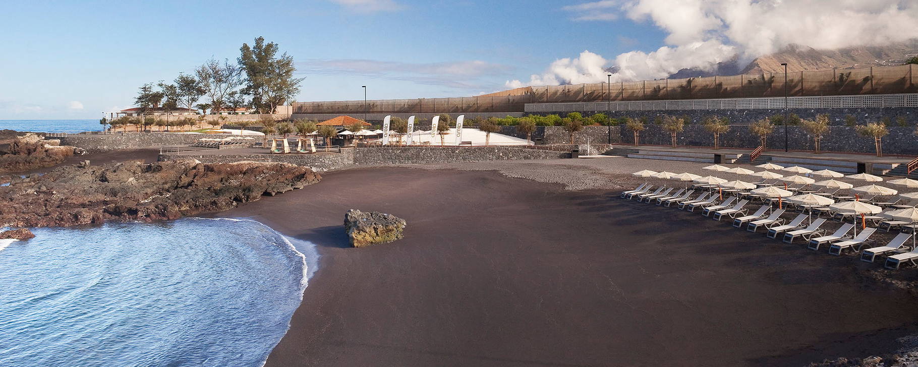 Strand - RedLevel at Gran Melia Palacio de Isora