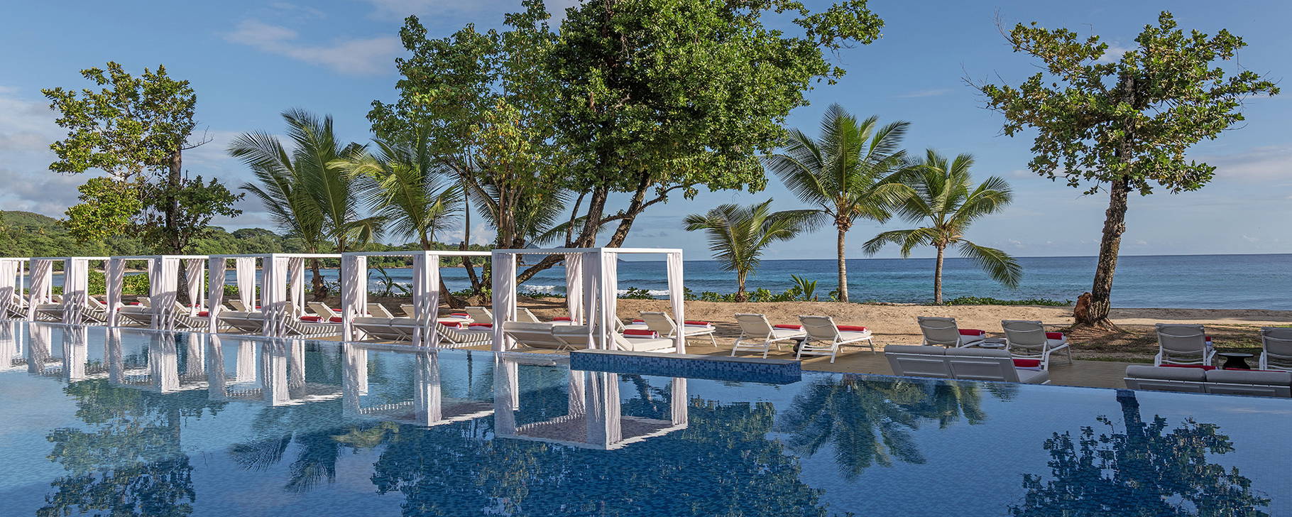 Beach Pool - Avani+ Barbarons Seychelles