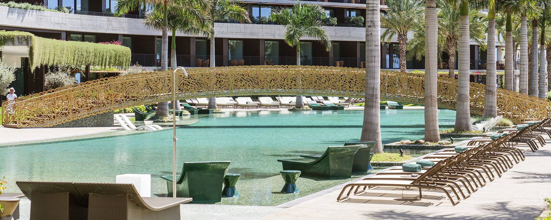 Poolanlage - Savoy Palace