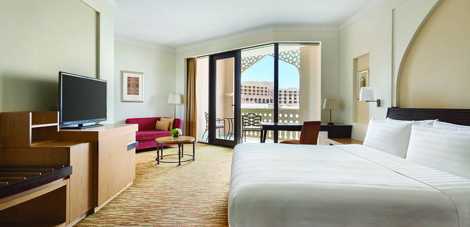 Deluxe Room with Sea View - Hilton Muscat Al Bandar