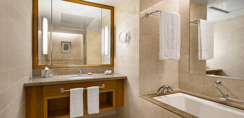 Guest Room - DoubleTree by Hilton Muscat Al Waha