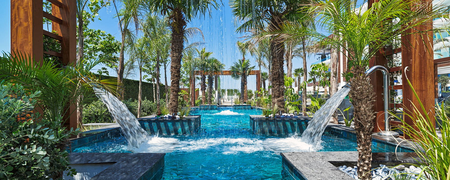 Pool - Amanti, MadeForTwo Hotels