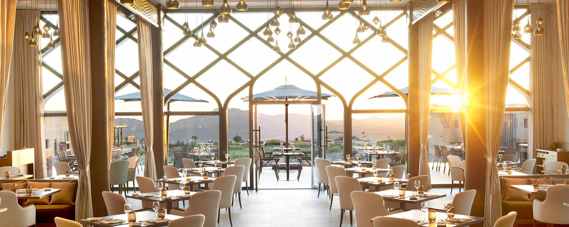 Al Maisan Restaurant - Anantara Al Jabal Al Akhdar Resort