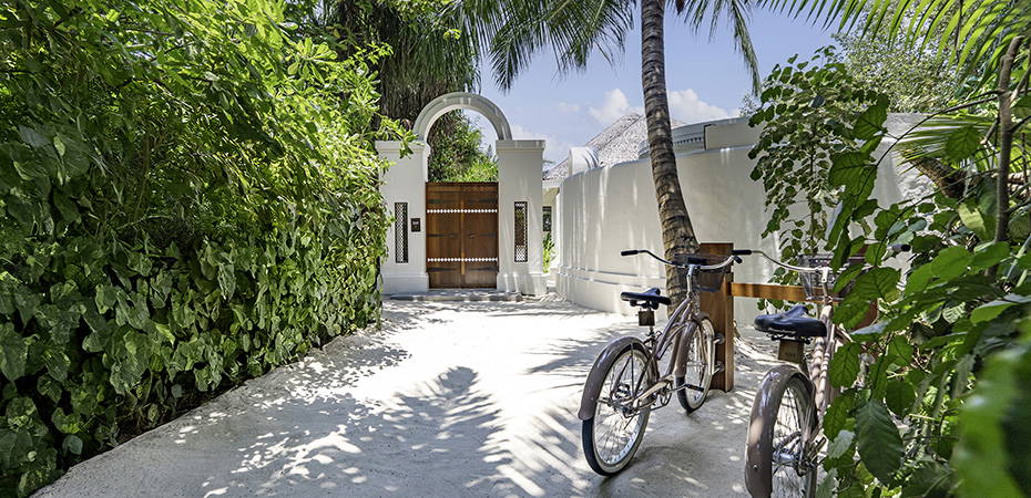 Sunset Beach Pool Villa - Anantara Kihavah Maldives Villas
