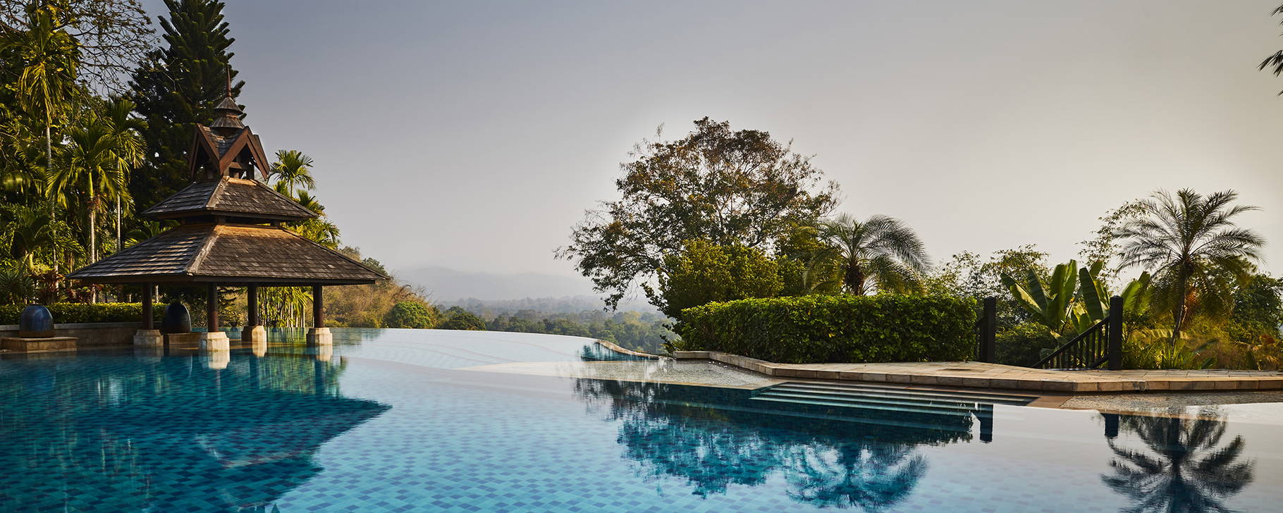 Poolanlage - Anantara Golden Triangle Elephant Camp & Resort