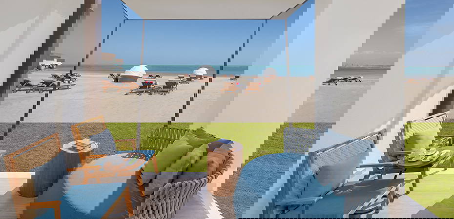 Deluxe Beach Front - Anantara Mina Ras Al Khaimah Resort