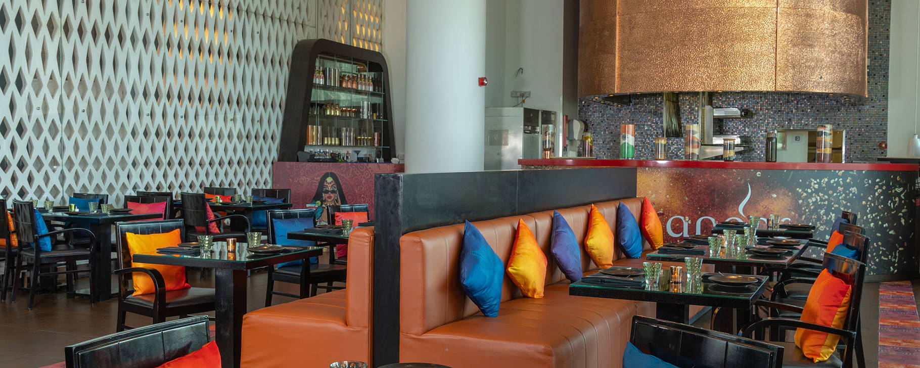 Angar Restaurant - W Abu Dhabi – Yas Island