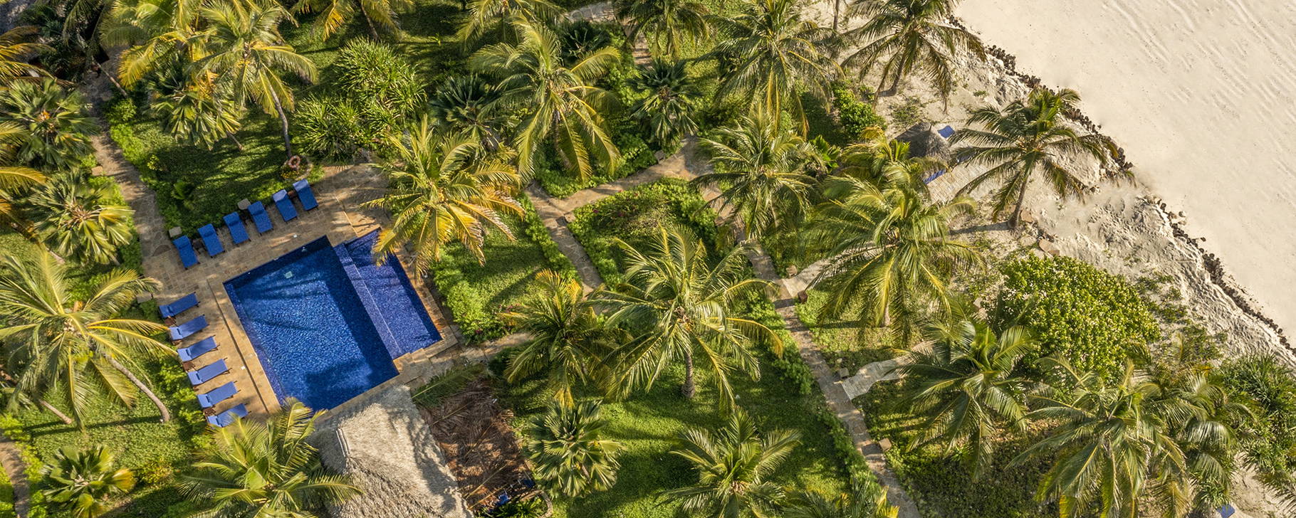 Pool und Strand - The Palms Zanzibar