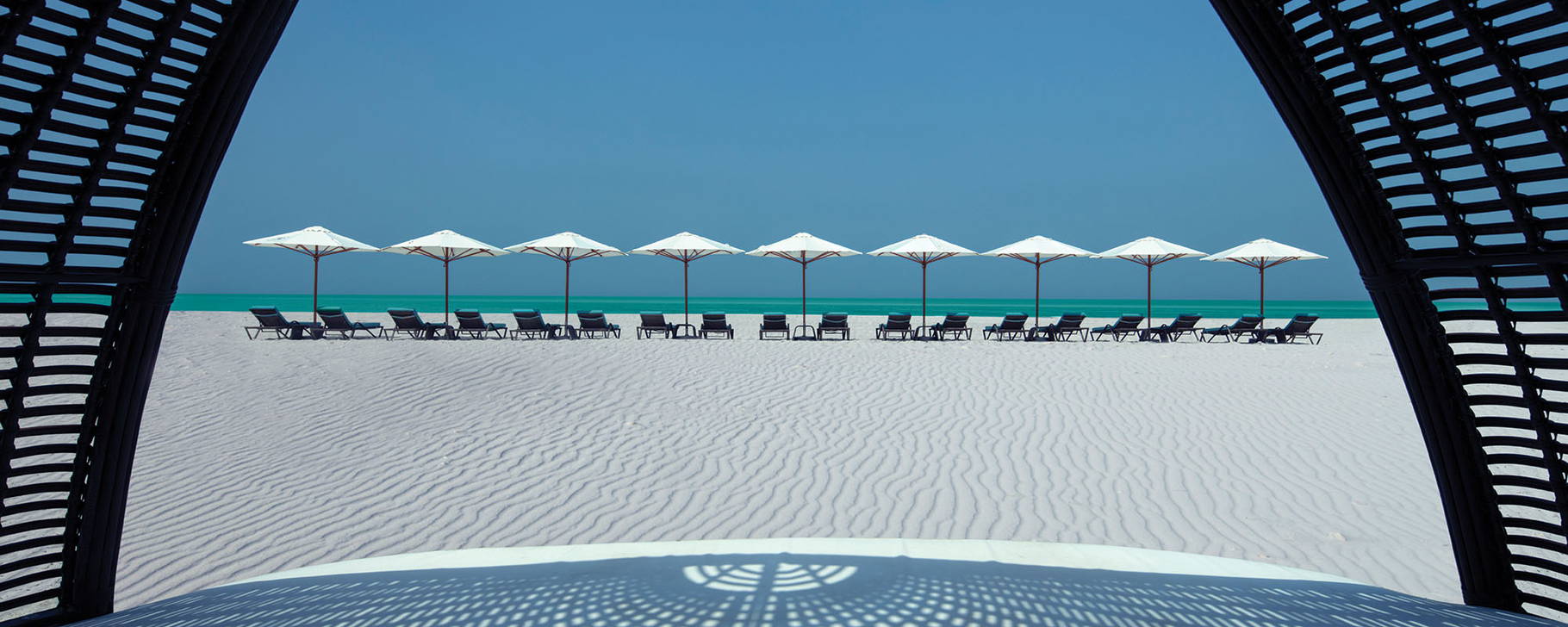 Strand-Cabana - The St. Regis Saadiyat Island Resort