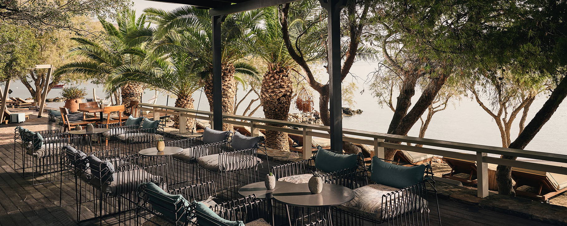 Breeze Beach Lounge - Domes of Elounda, Autograph Collection – Villas & Residences