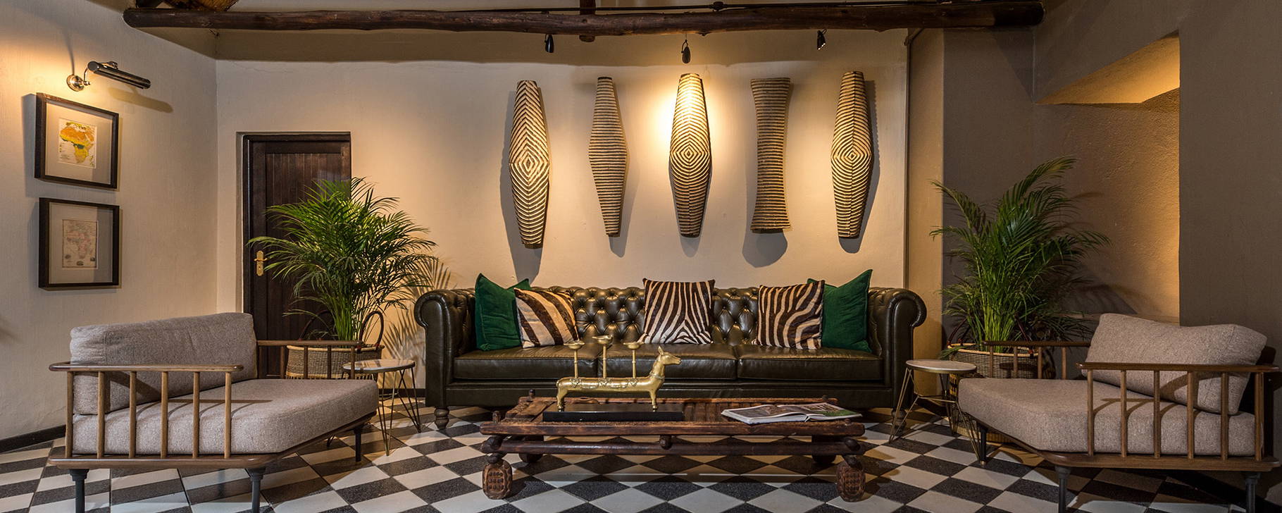 Bush Lodge Lobby - Sabi Sabi Private Game Reserve
