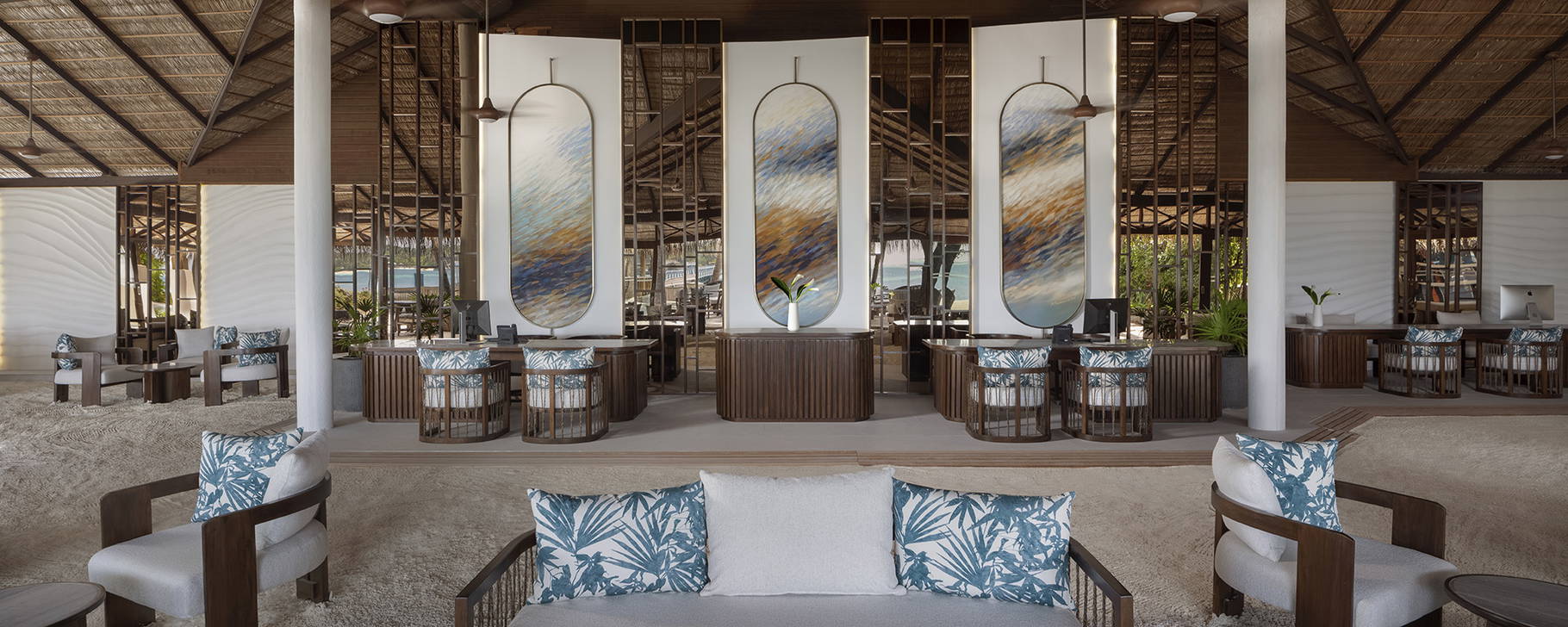 Lobby - Conrad Maldives Rangali Island