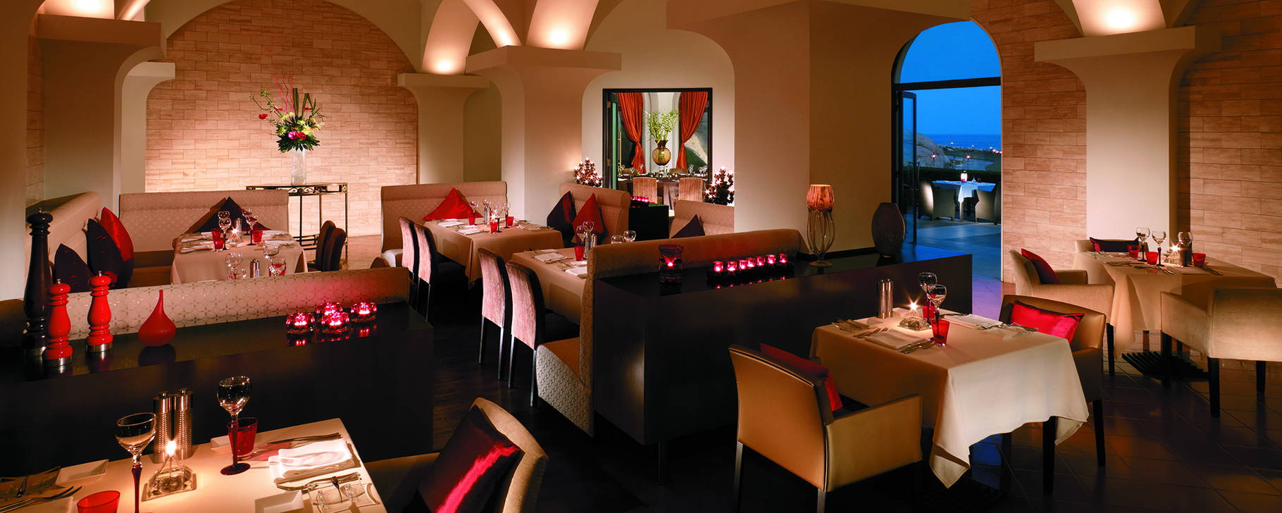 Capri Court - Hilton Muscat Al Bandar