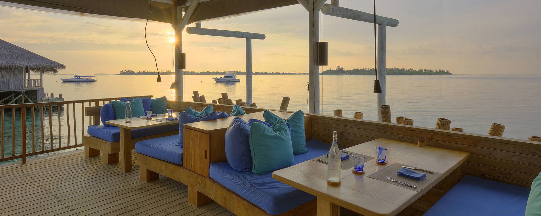 Chill Bar - Six Senses Laamu