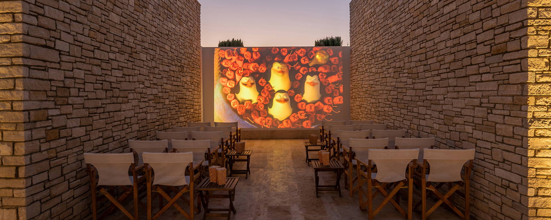 Kino - Cap St Georges Hotel & Resort