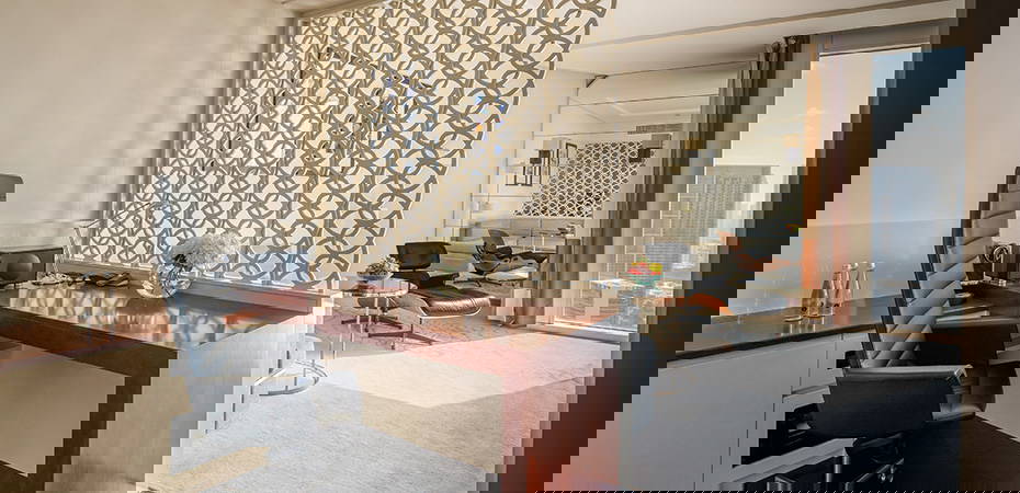 Club Junior Suite - Jumeirah Emirates Towers