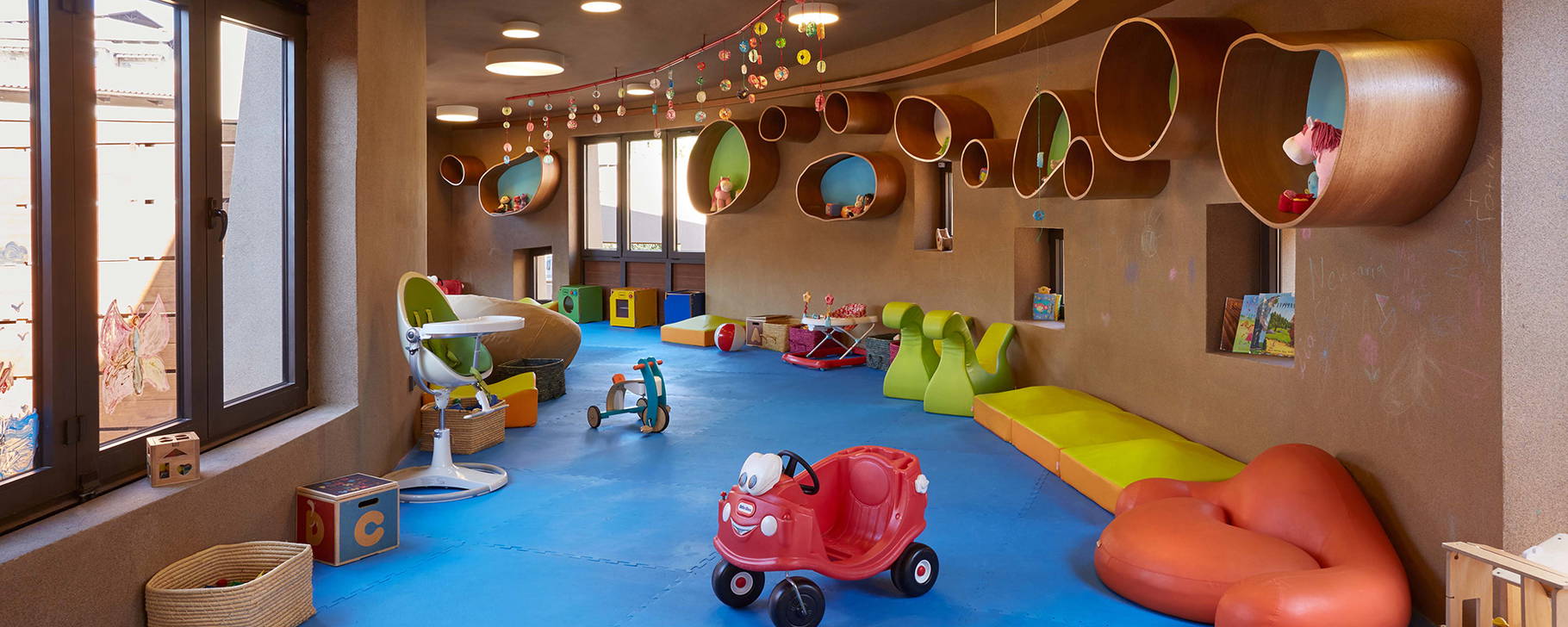 Kids Club - The Romanos, a Luxury Collection Resort