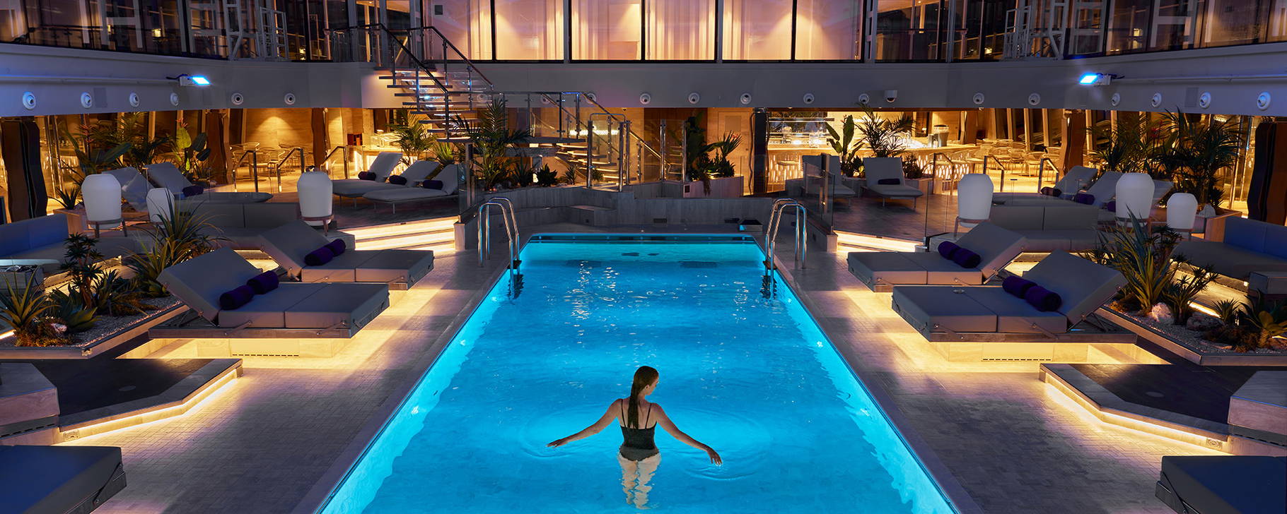 The Conservatory Pool - EXPLORA II