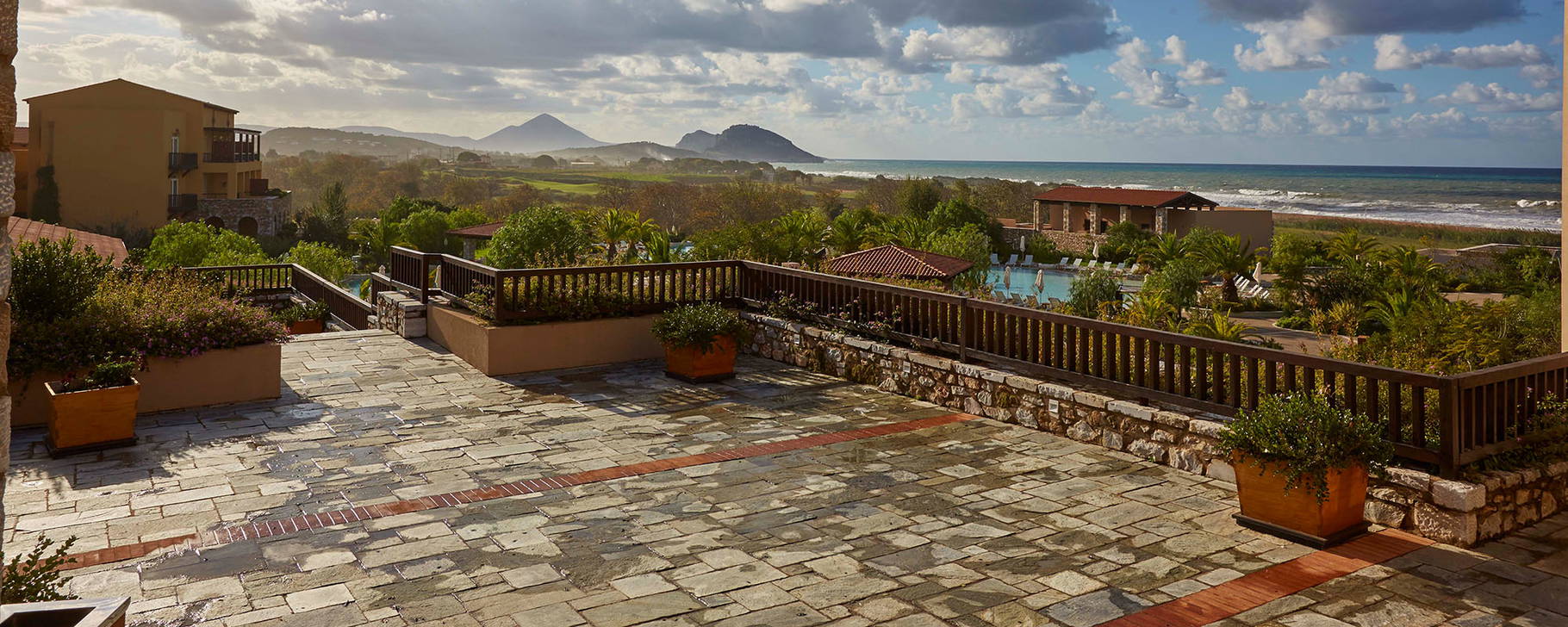 Ausblick - The Westin Resort Costa Navarino