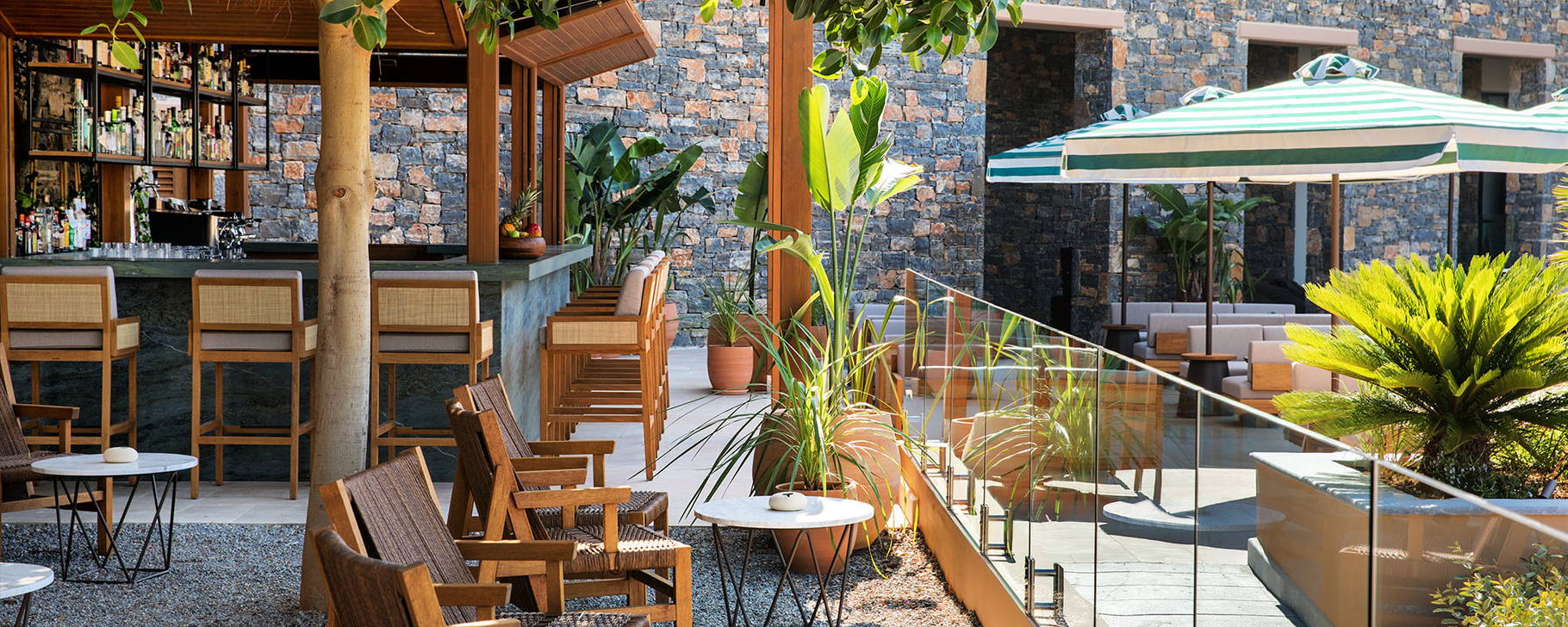 Ocean Bar - Daios Cove