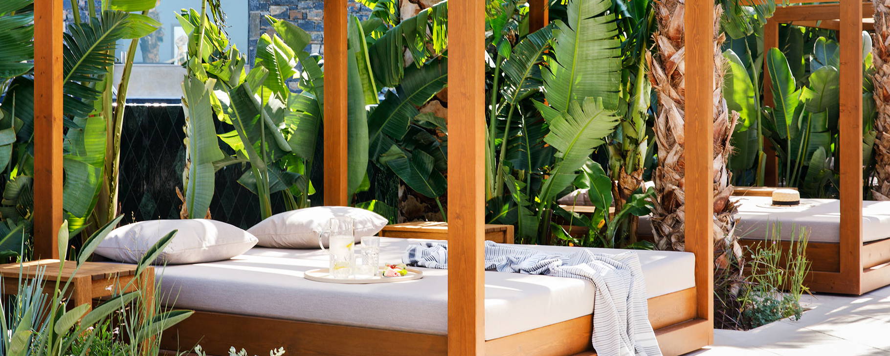 Ocean Bar - Daios Cove