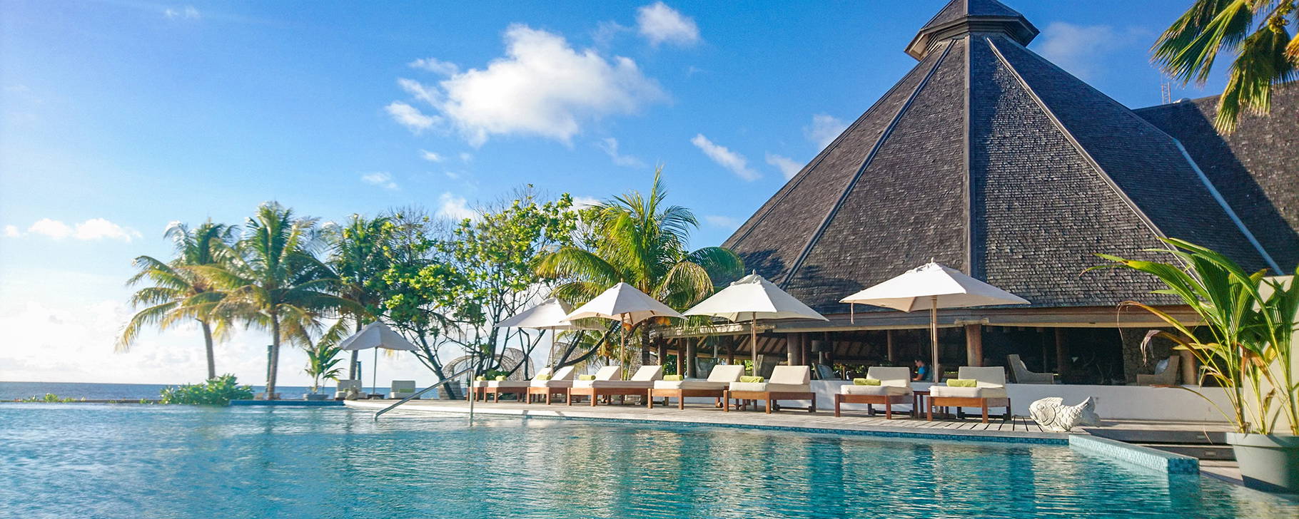 Pool - Denis Private Island