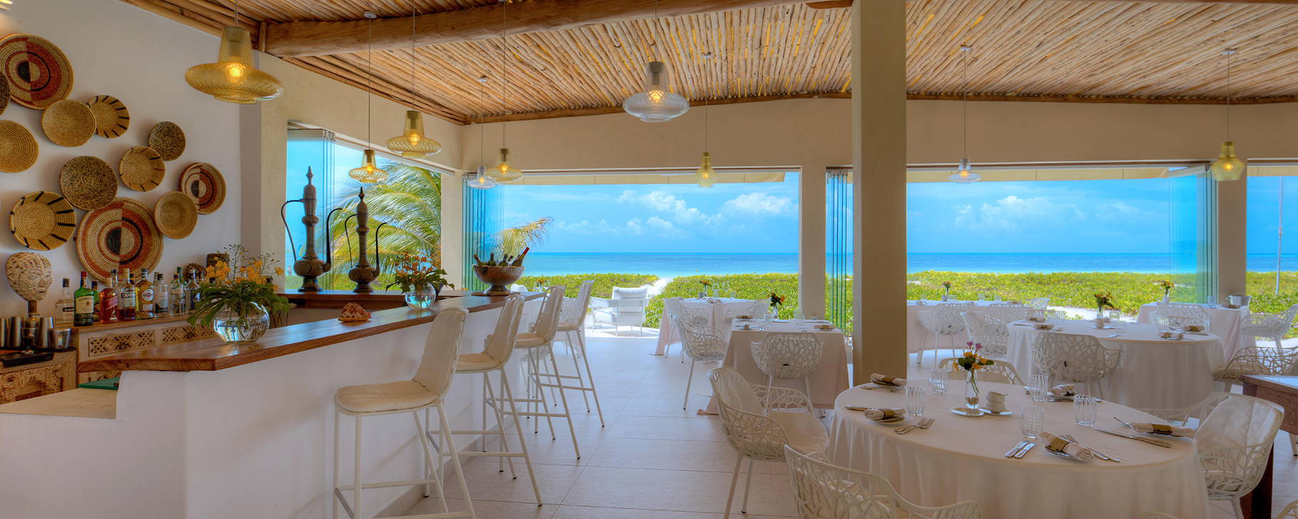Beach Restaurant - White Sand Luxury Villas & Spa