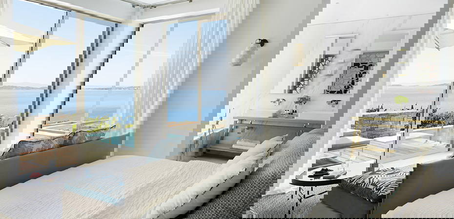 Junior Pool Villa with Private Garden - Eagles Villas