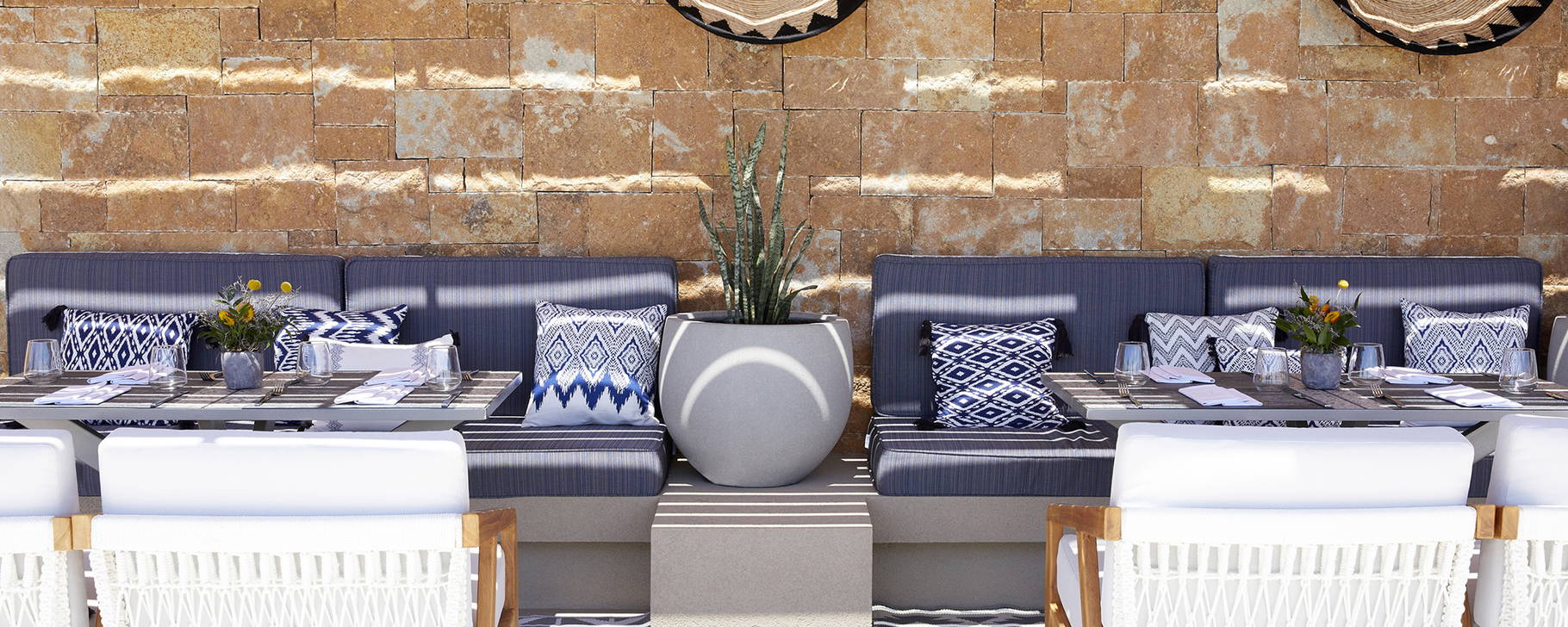 Indigo Bar - Elix, Mar-Bella Collection