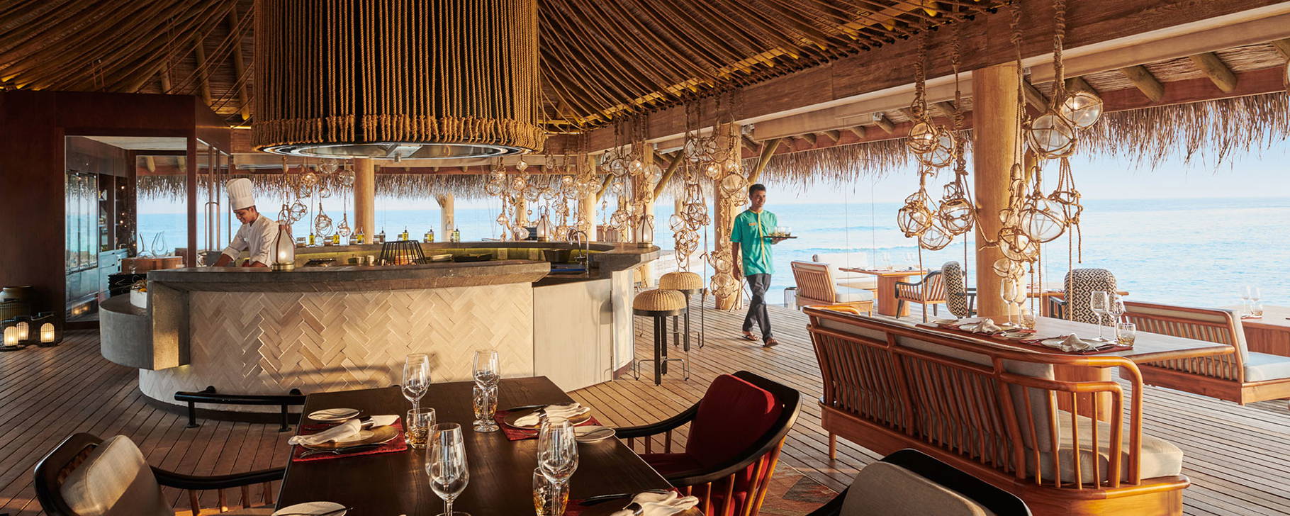 Azure Grill Restaurant - Sirru Fen Fushi