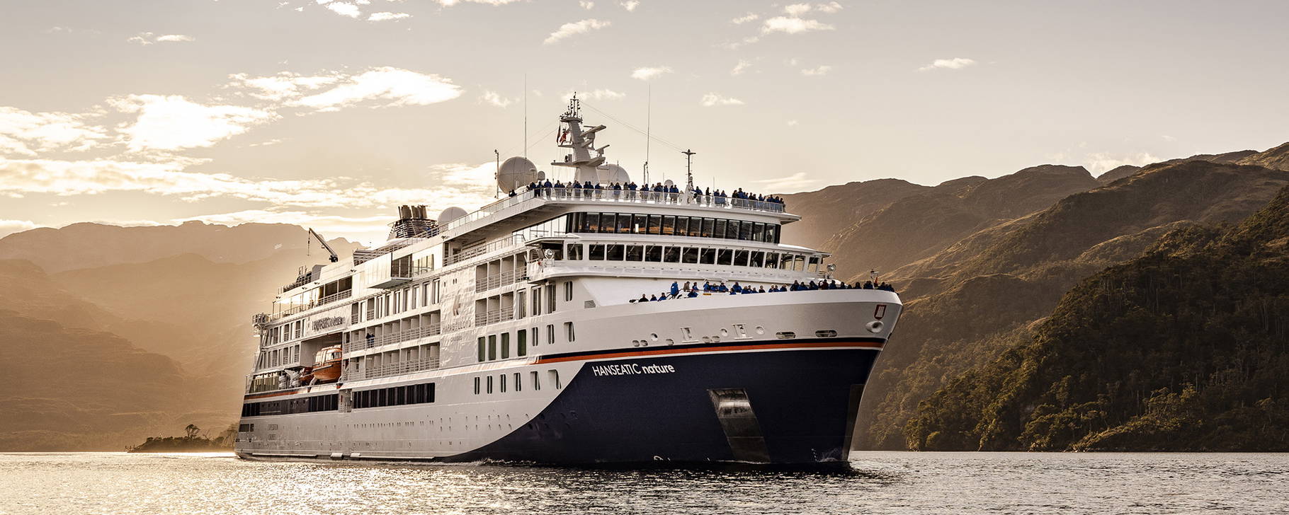 Schiff - HANSEATIC nature