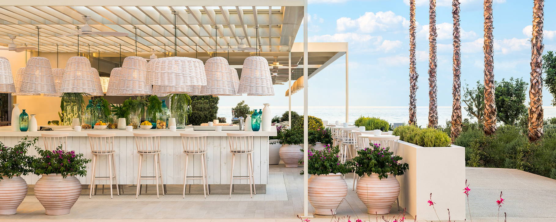 Pool Bar - Ikos Andalusia