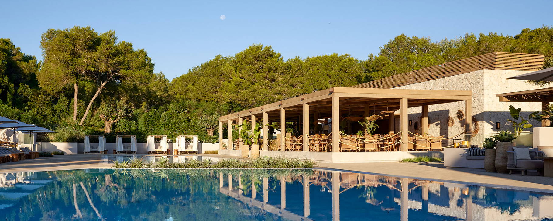 Pool - Ikos Porto Petro