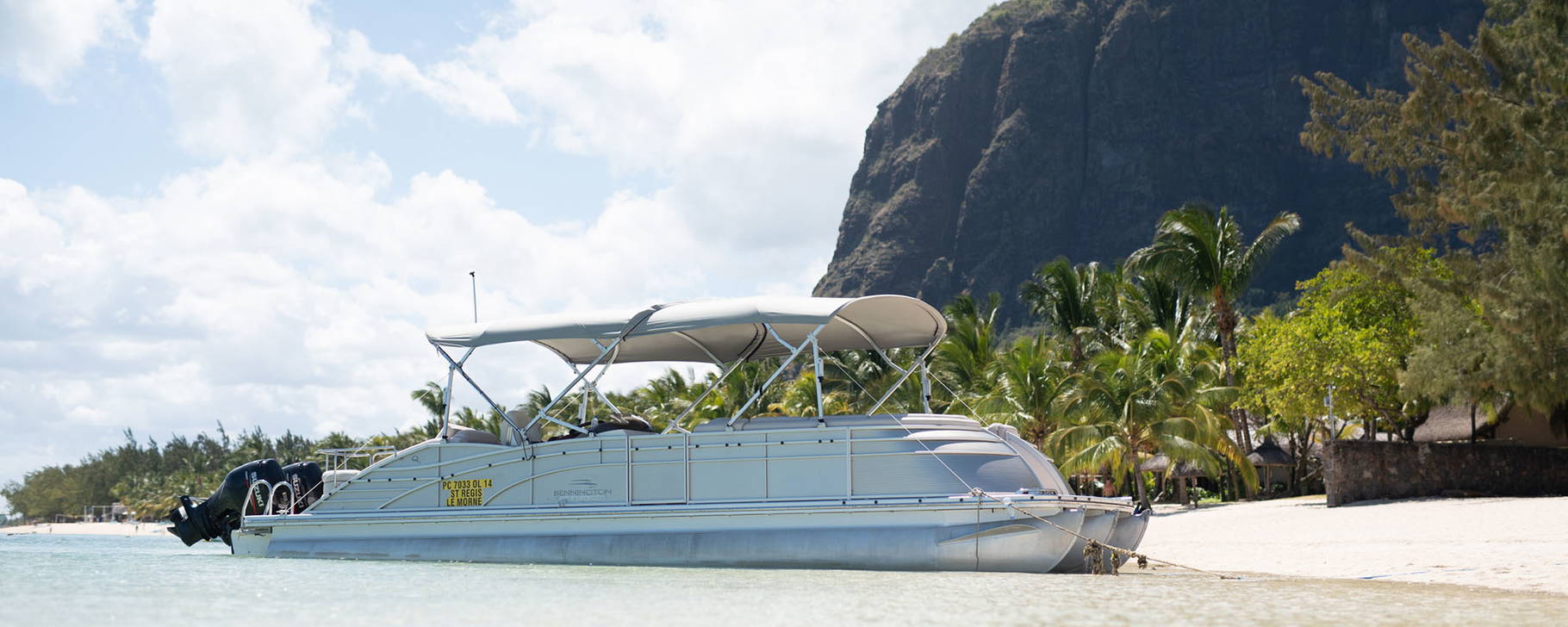 Resort-Jacht - The St. Regis Le Morne Resort, Mauritius