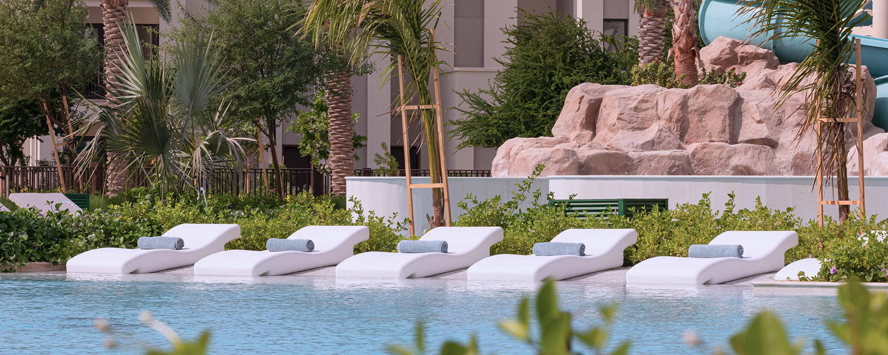 Hauptpoolanlage - Jumeirah Gulf of Bahrain