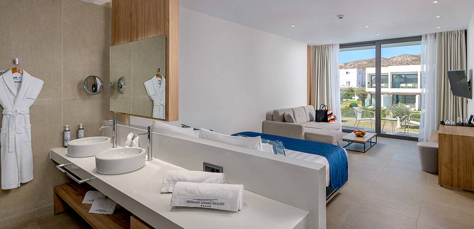 Junior Suite Garden View - Gennadi Grand Resort