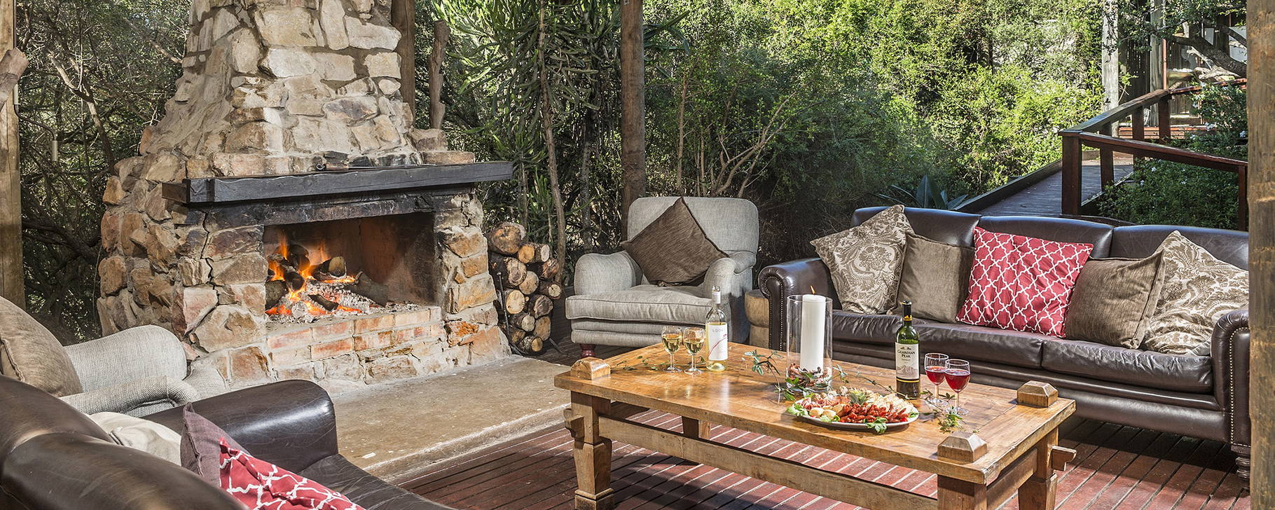 Main Lodge Lounge - Kariega Game Reserve