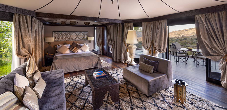 Berber Tent with Hot Tub - Kasbah Tamadot