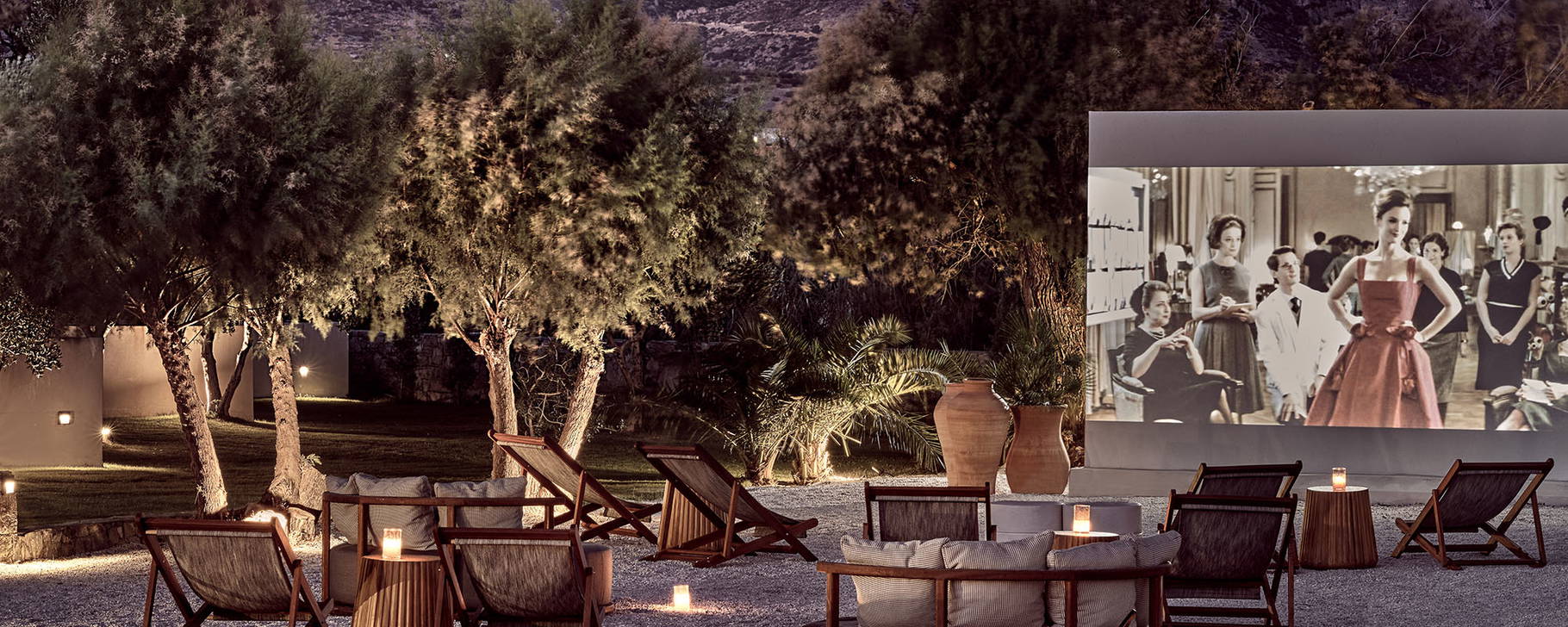 Freiluftkino - Numo Ierapetra Beach Resort Crete, Curio Collection by Hilton