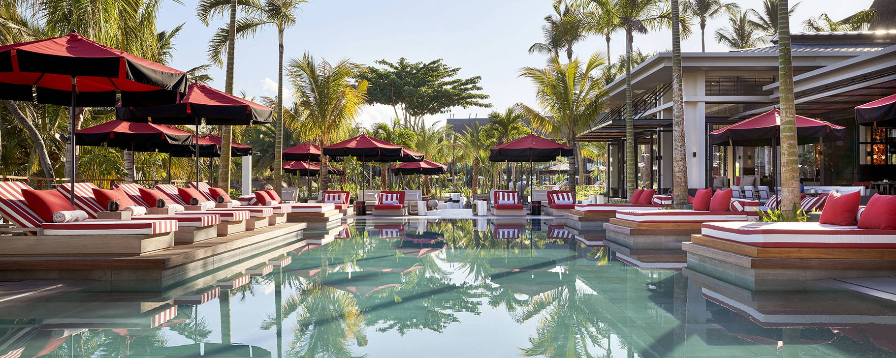 Poolanlage - LUX Grand Baie