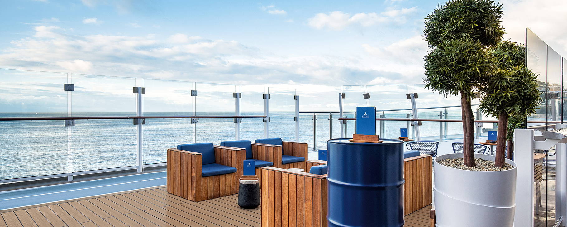 Außenalster – Bar & Grill - Mein Schiff 1