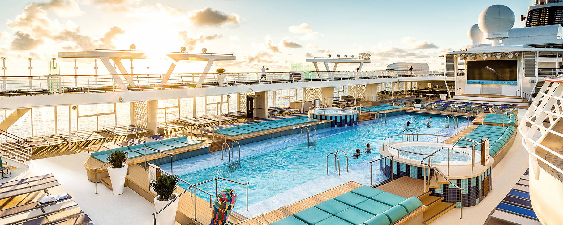 Sonnendeck - Mein Schiff 2
