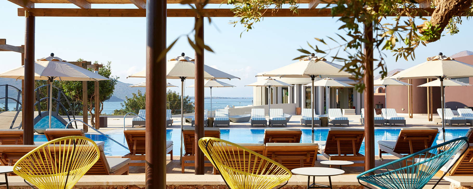 Mesoyios Pool Bar - Domes of Elounda, Autograph Collection