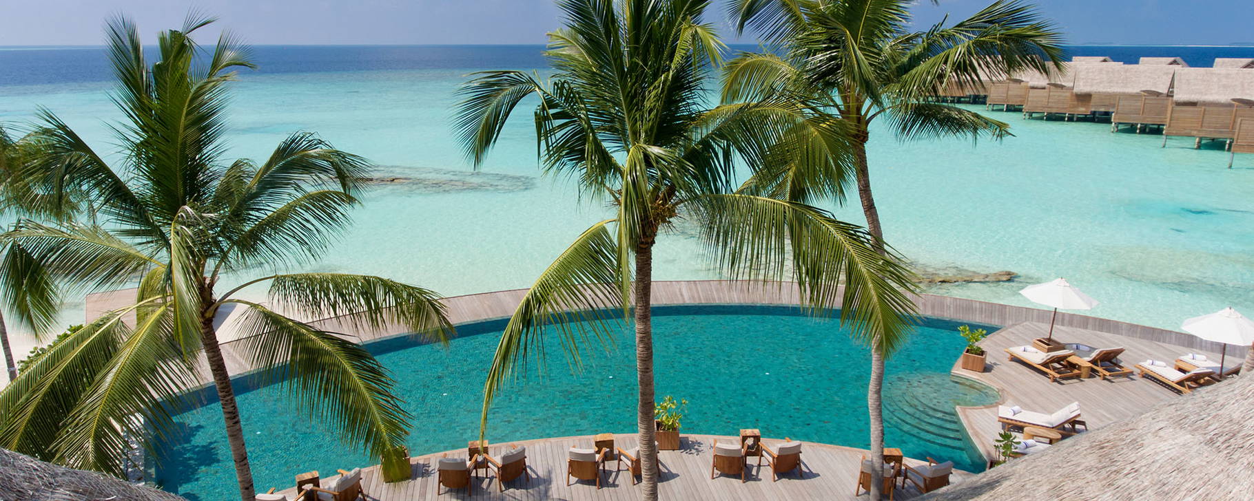 Compass Pool Bar - Milaidhoo Maldives