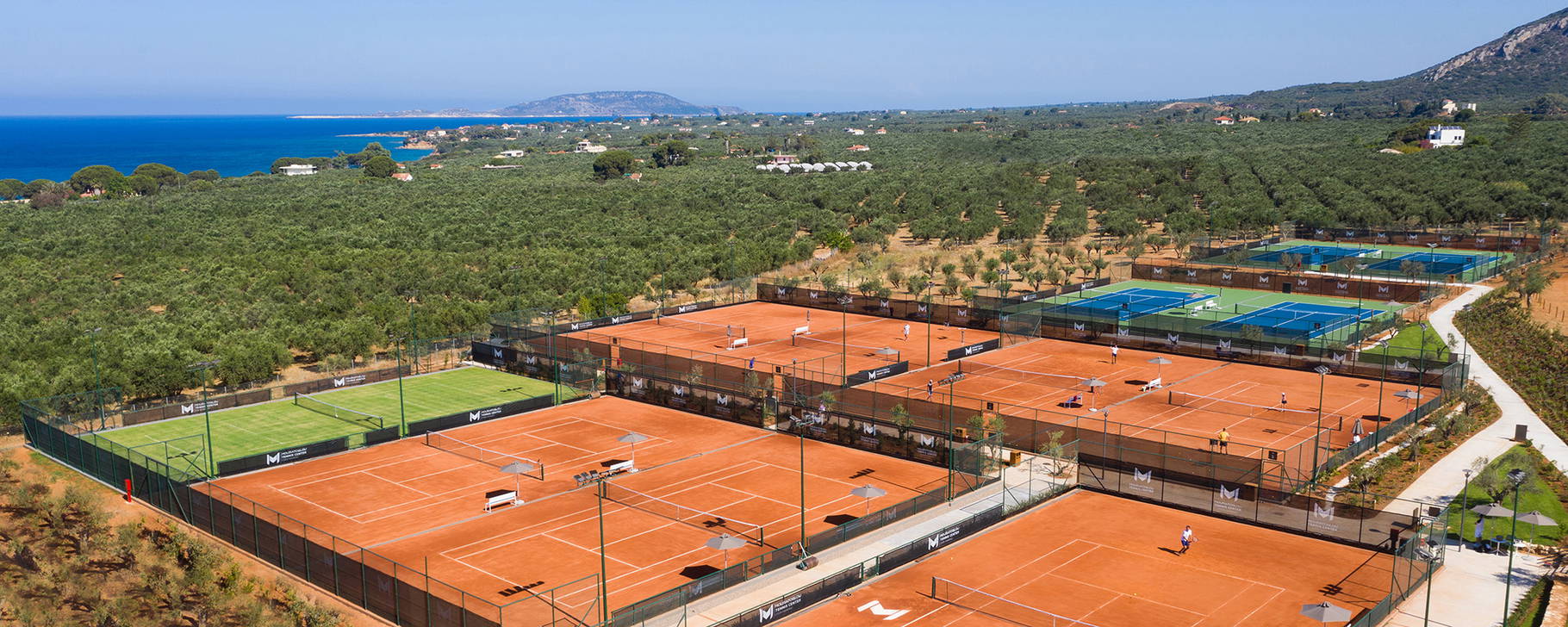 Tennisplätze - The Romanos, a Luxury Collection Resort